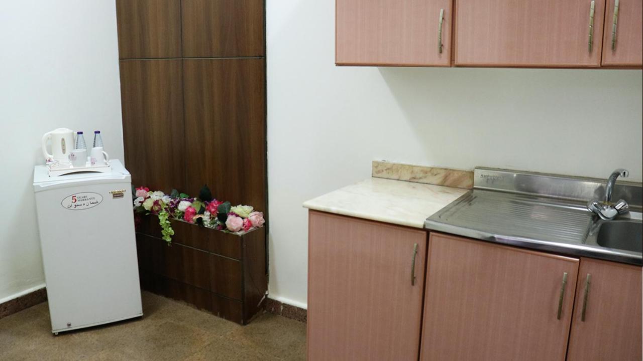 Al Farhan Hotel Suites Riyadh Eksteriør bilde