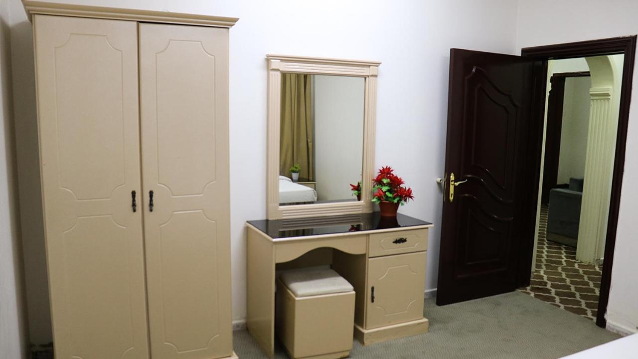 Al Farhan Hotel Suites Riyadh Eksteriør bilde