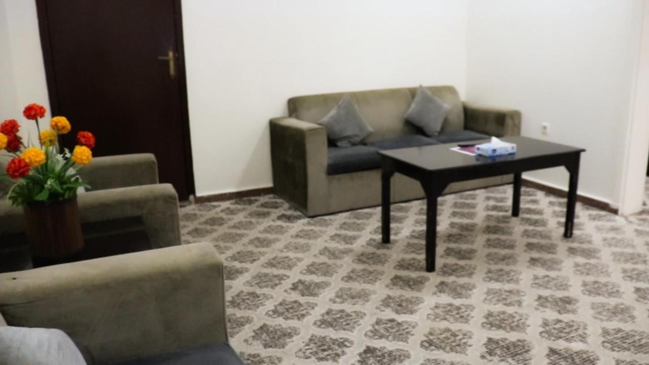 Al Farhan Hotel Suites Riyadh Eksteriør bilde