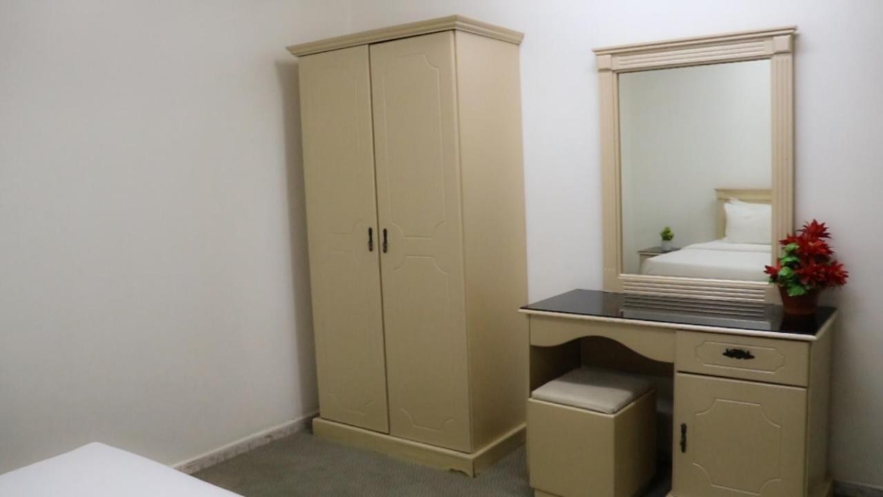 Al Farhan Hotel Suites Riyadh Eksteriør bilde