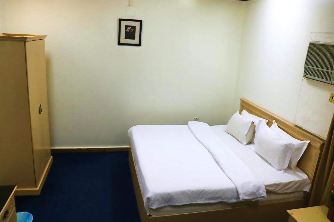 Al Farhan Hotel Suites Riyadh Eksteriør bilde