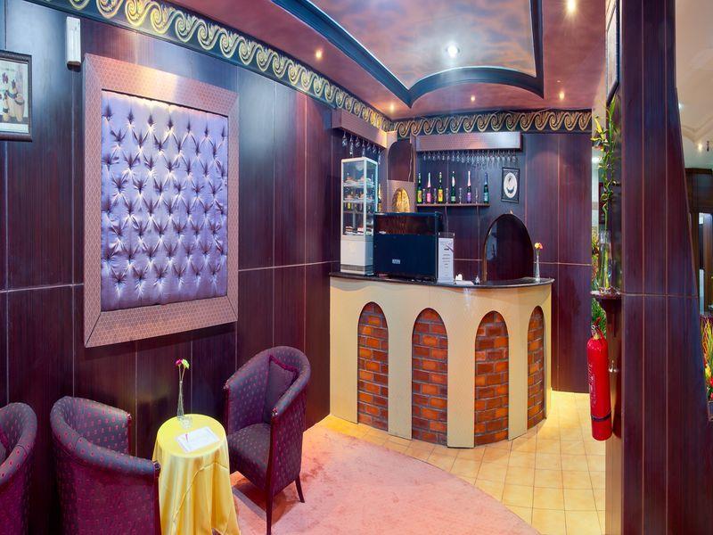 Al Farhan Hotel Suites Riyadh Eksteriør bilde