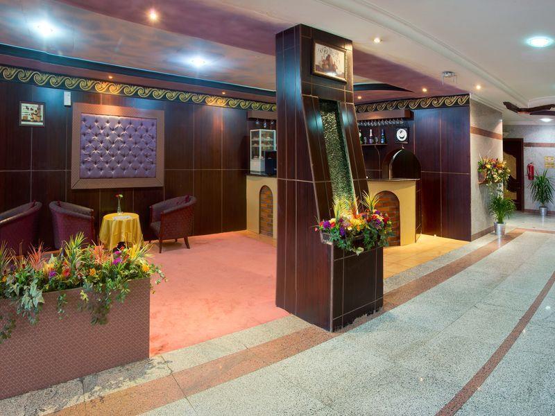 Al Farhan Hotel Suites Riyadh Eksteriør bilde