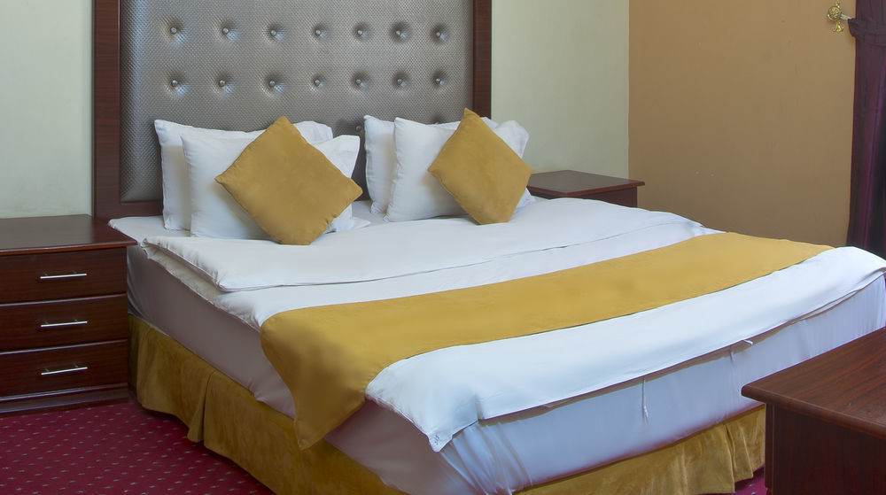 Al Farhan Hotel Suites Riyadh Eksteriør bilde